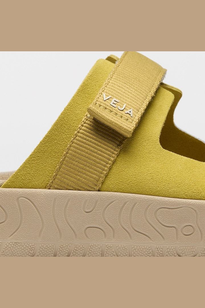 Sandalia Veja De Hombre Arpoador Suede Soft Liquor Ocre VEJA SANDALIAS Malva CO