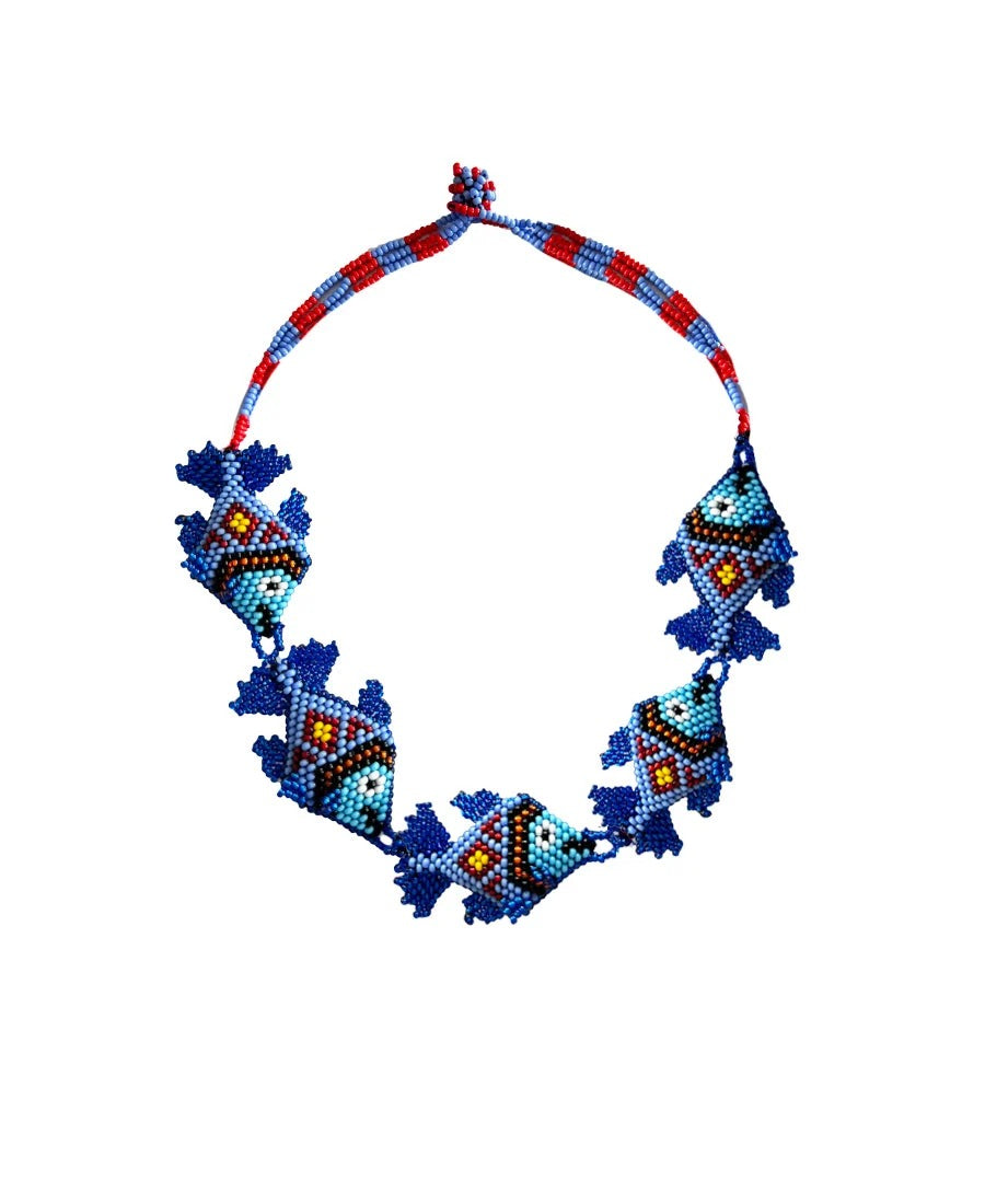 Collar De Fiesta En El Mar