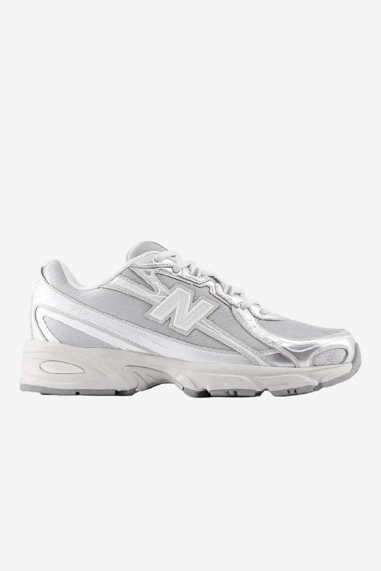 Zapatilla New Balance 740
