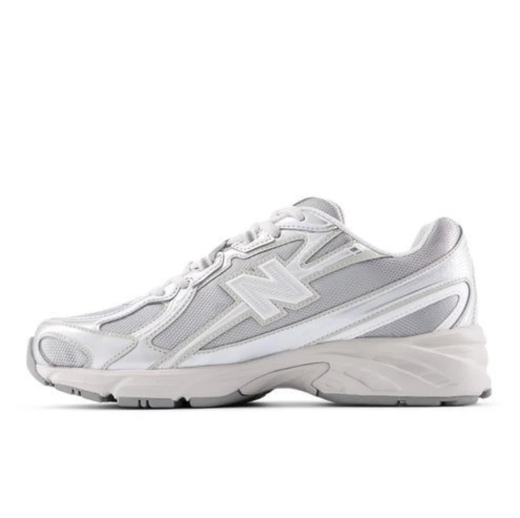 Zapatilla New Balance 740