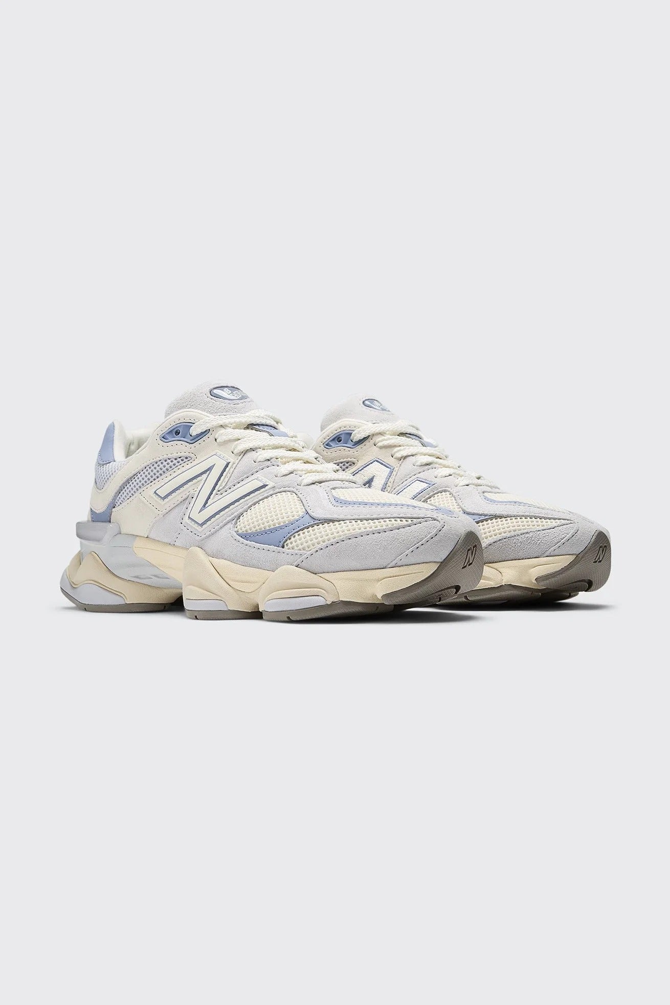 Zapatilla New Balance 9060 Pearl Grey