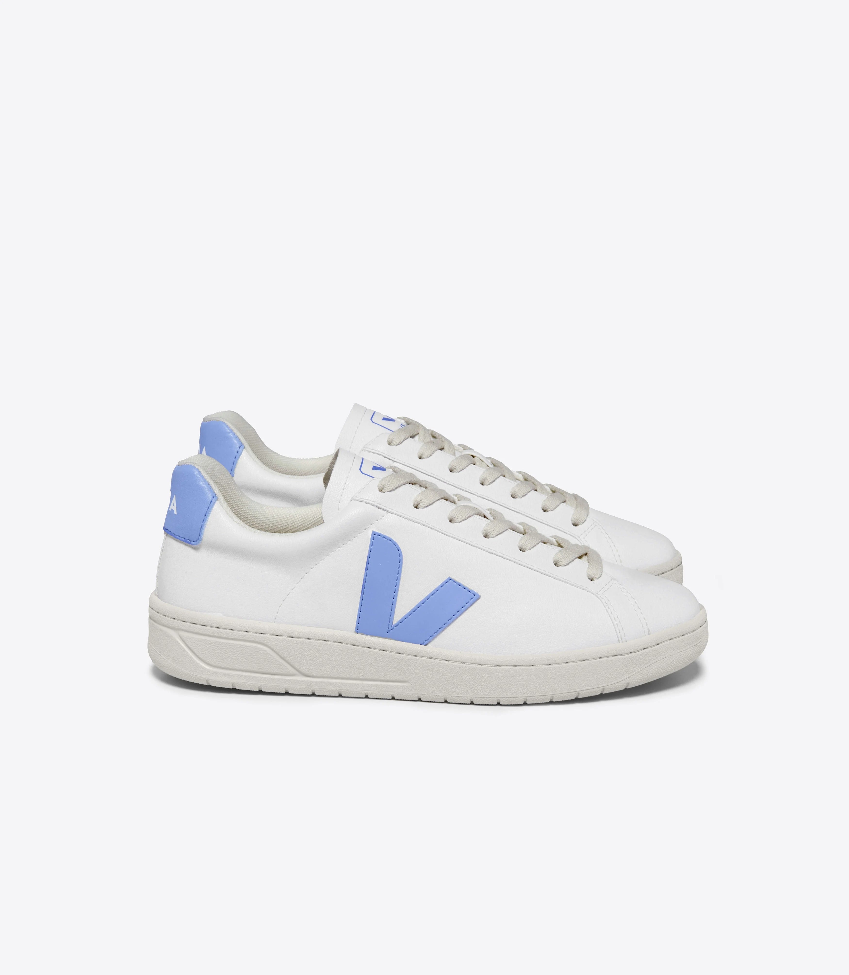 Zapatilla Veja De Hombre Urca Cwl