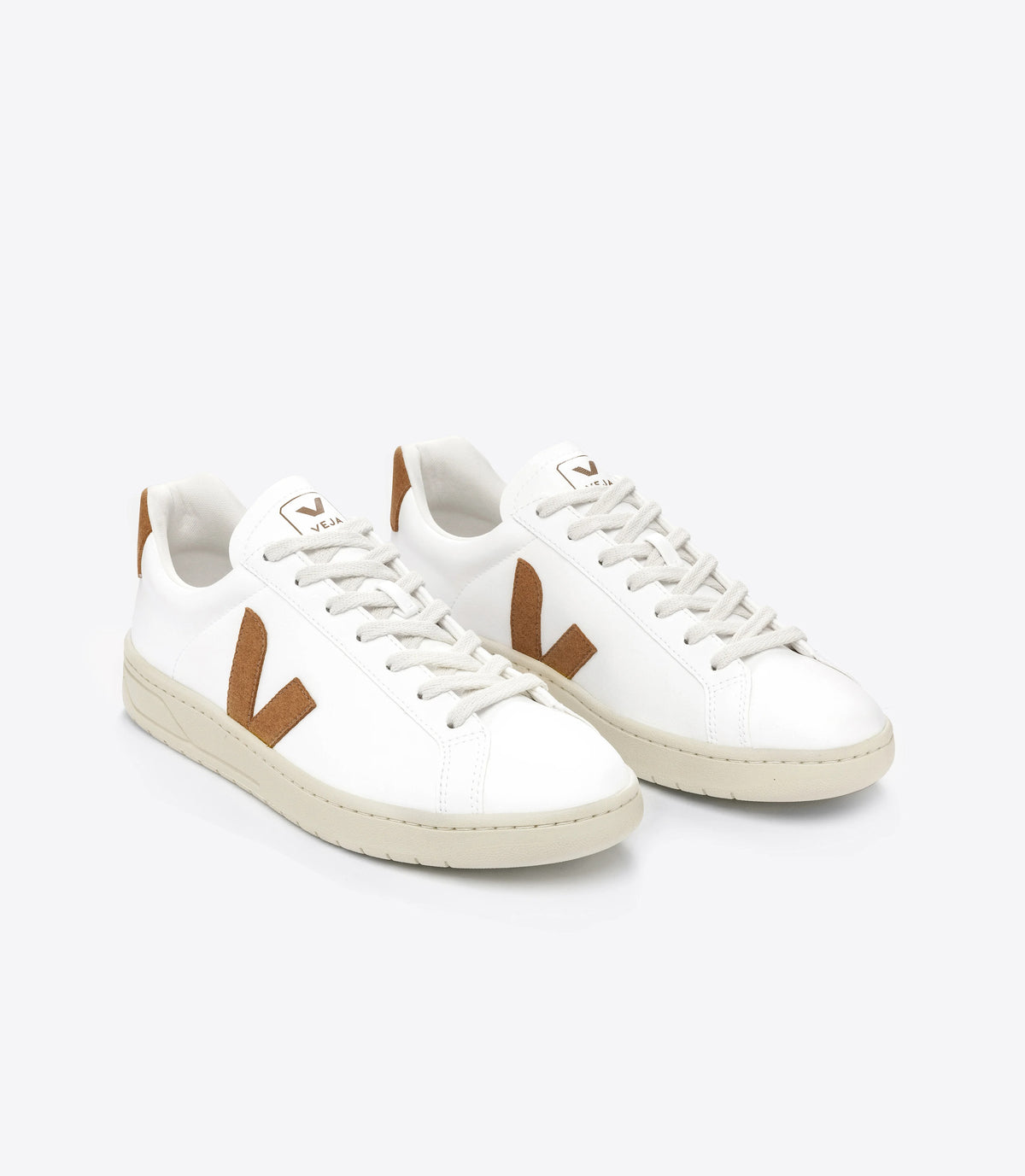 Zapatilla Veja De Hombre Urca Cwl