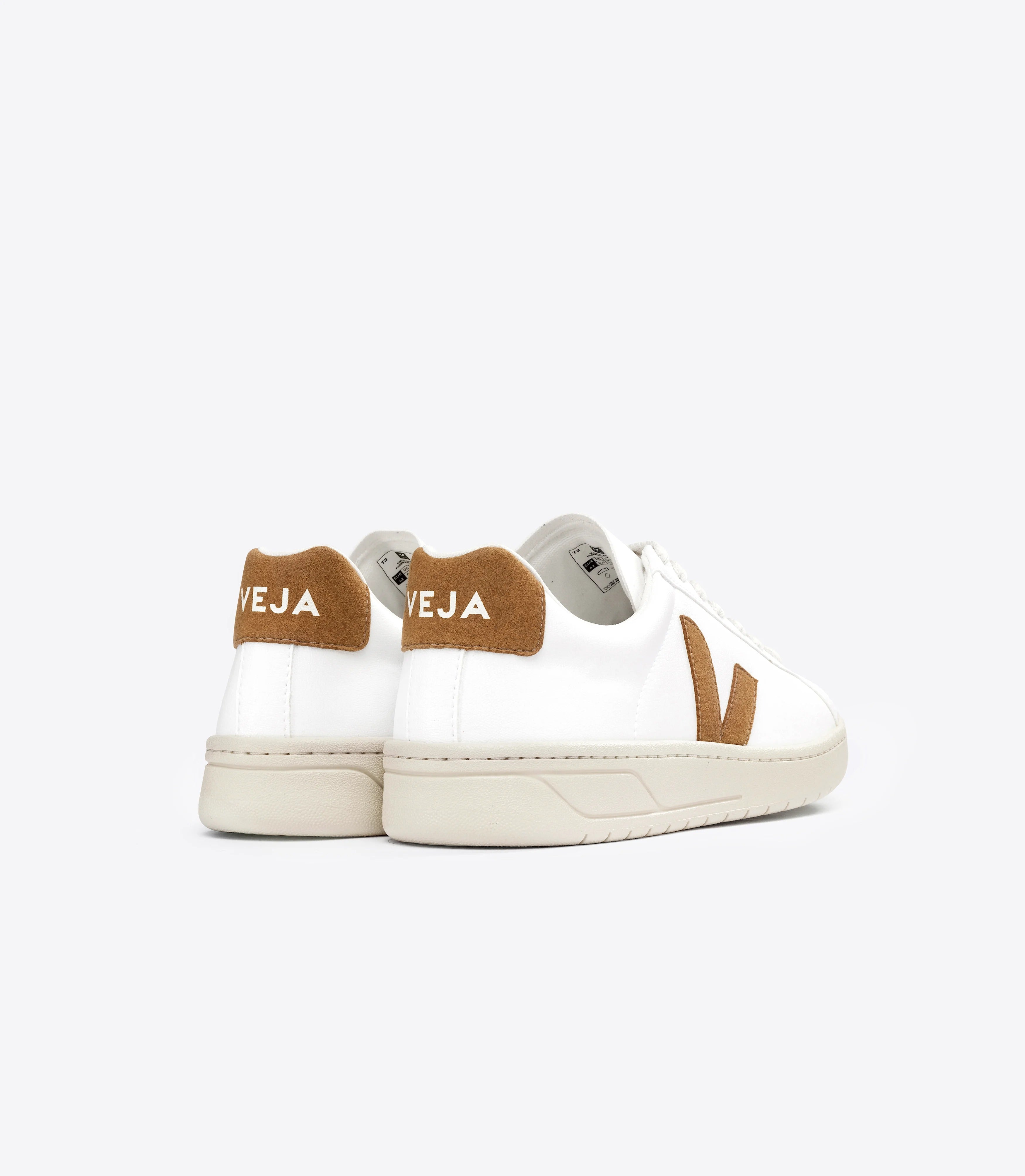Zapatilla Veja De Hombre Urca Cwl