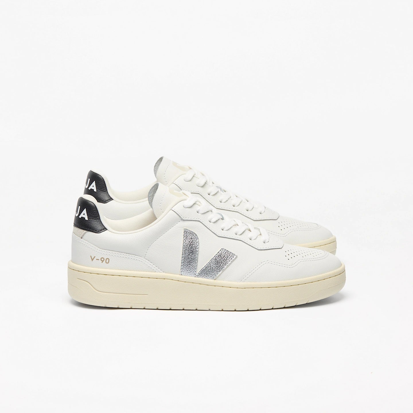 Tenis Veja De Mujer V-90 Leather White Silver Black