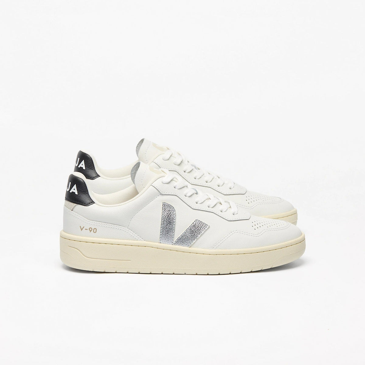 Tenis Veja De Mujer V-90 Leather White Silver Black