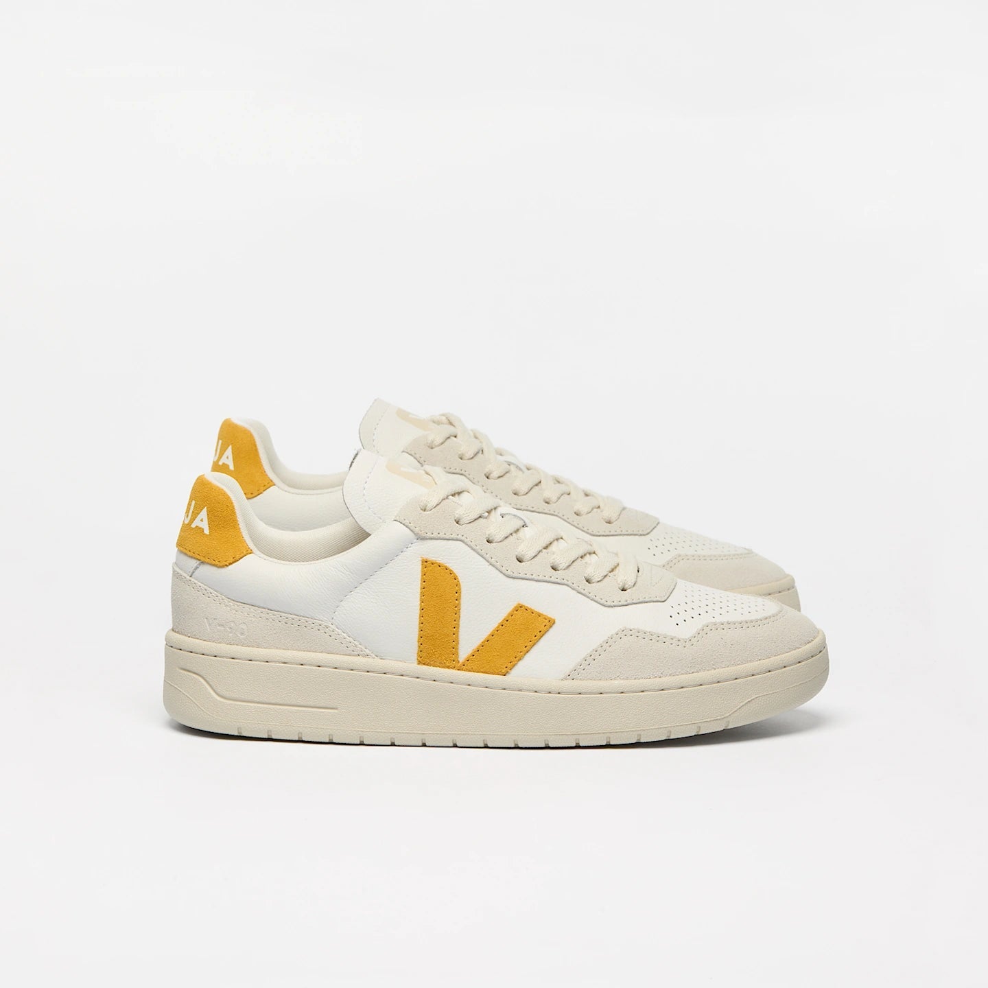 Tenis Veja De Hombre V-90 Leather White Safran