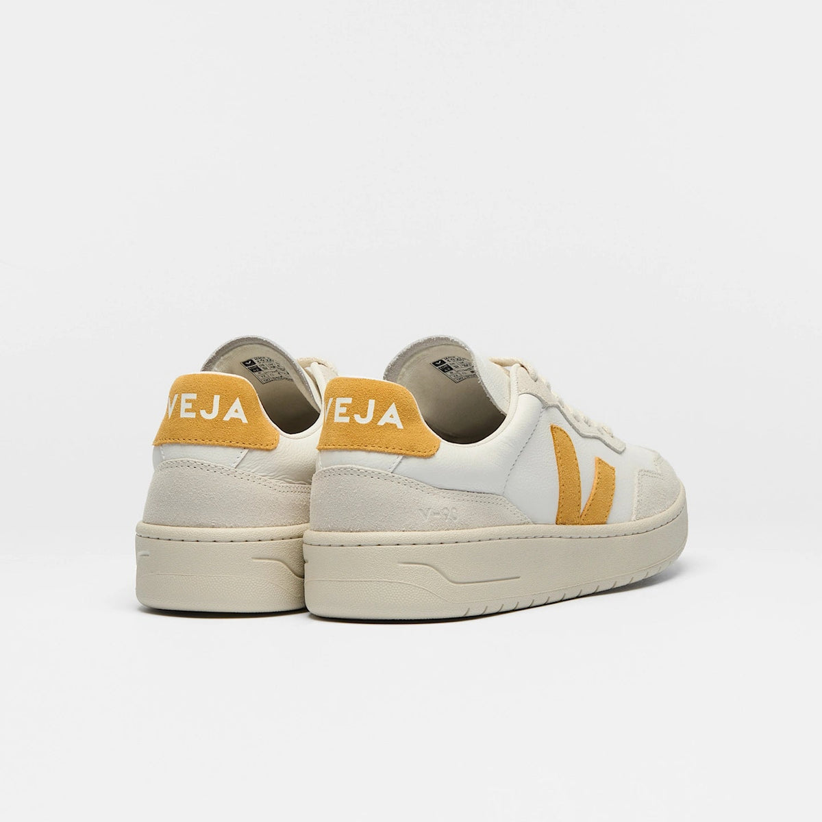 Tenis Veja De Hombre V-90 Leather White Safran