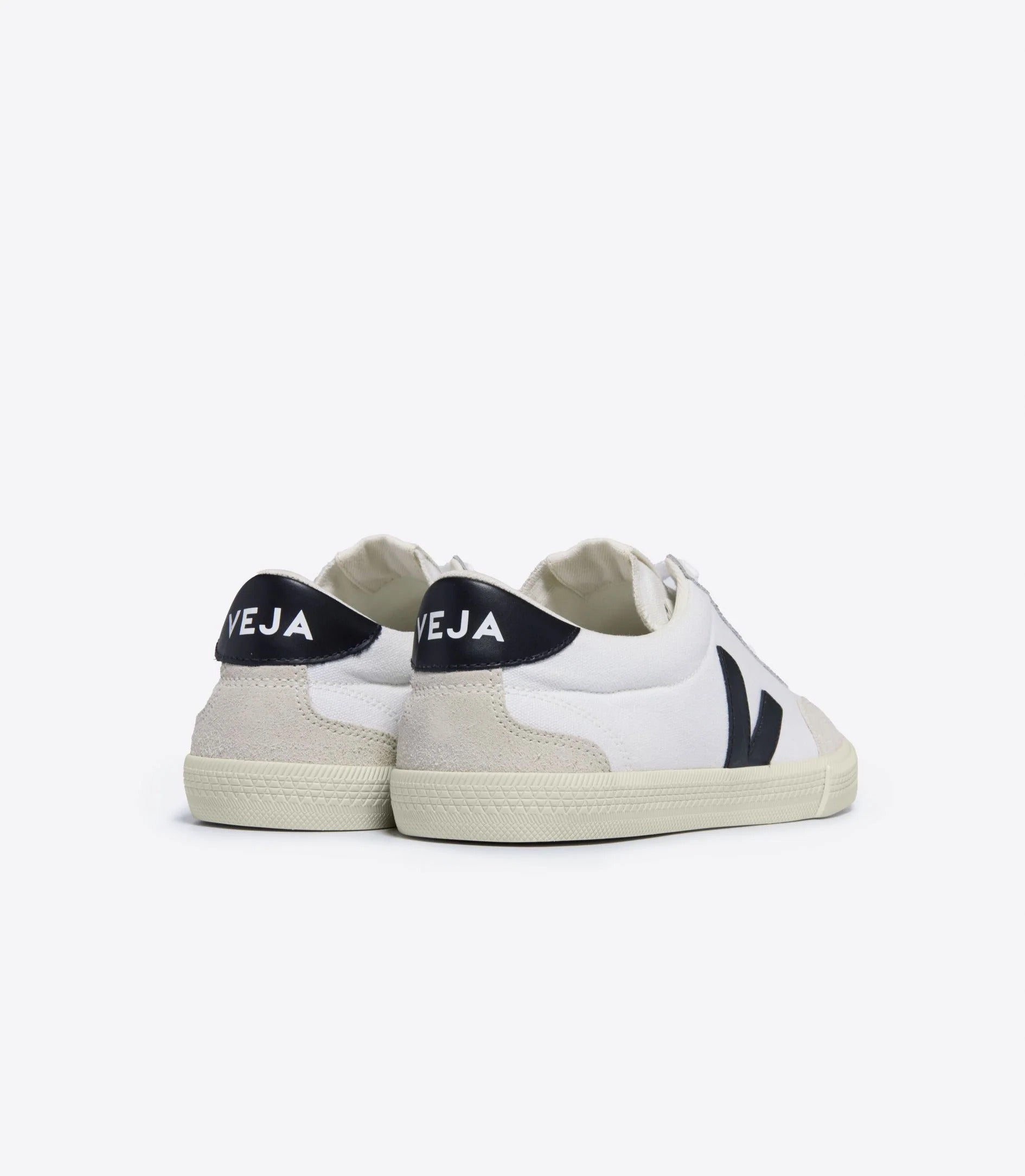 Zapatilla Veja De Hombre Volley Canvas