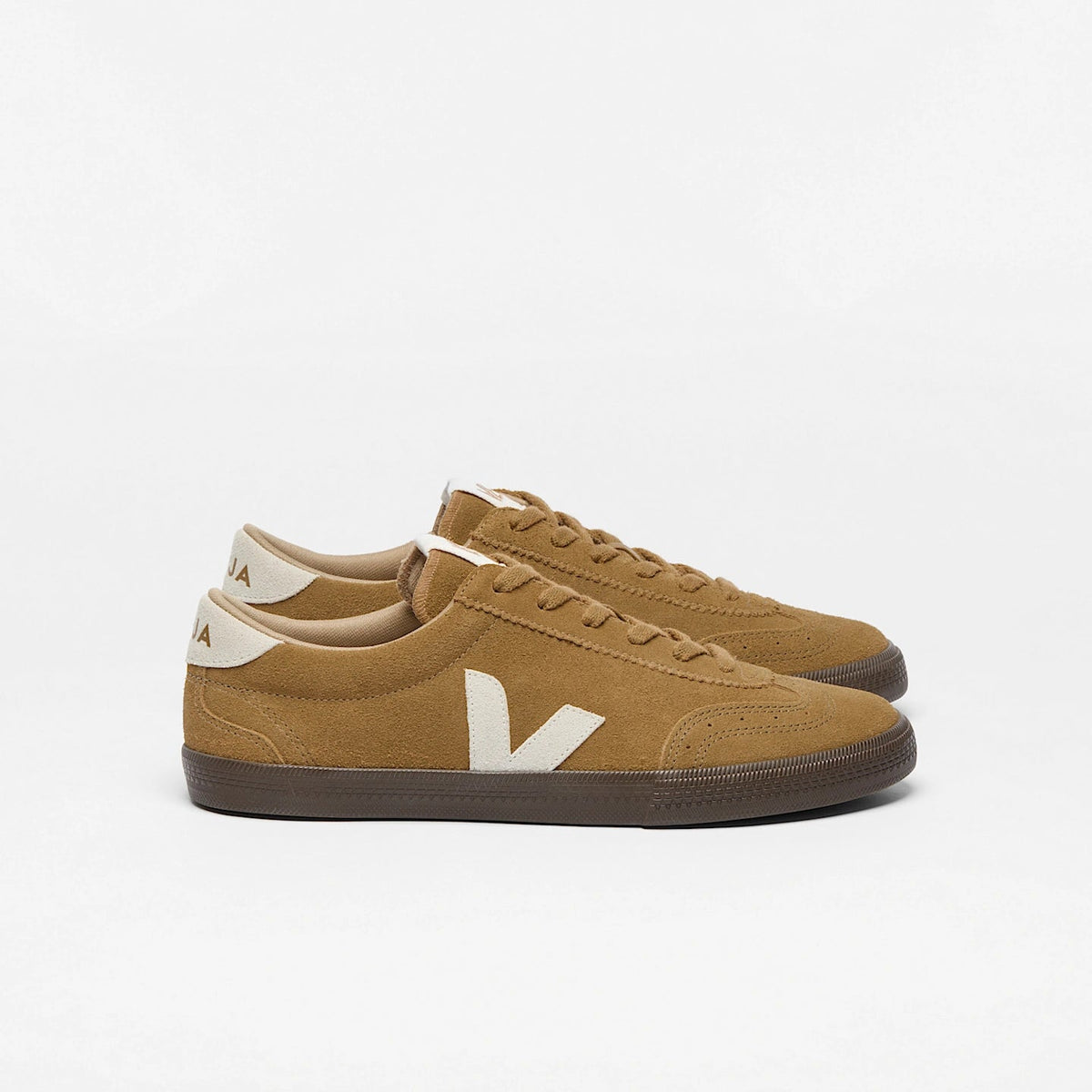 Tenis Veja De Mujer Volley Suede Tent Natural Eagle