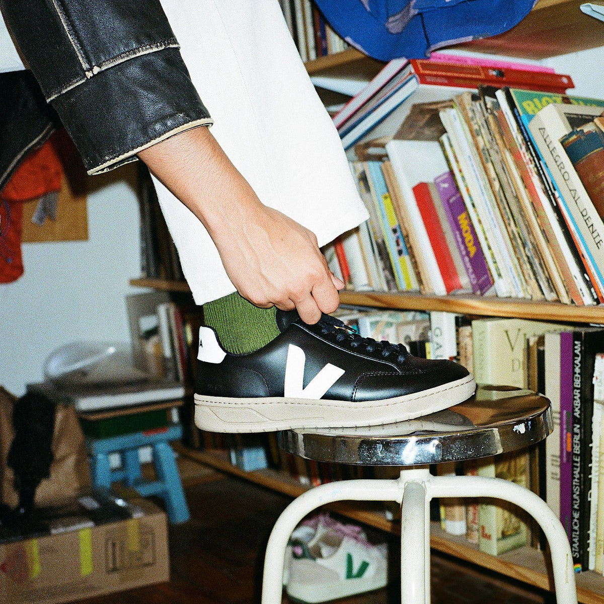 Tenis Veja de Hombre V-12