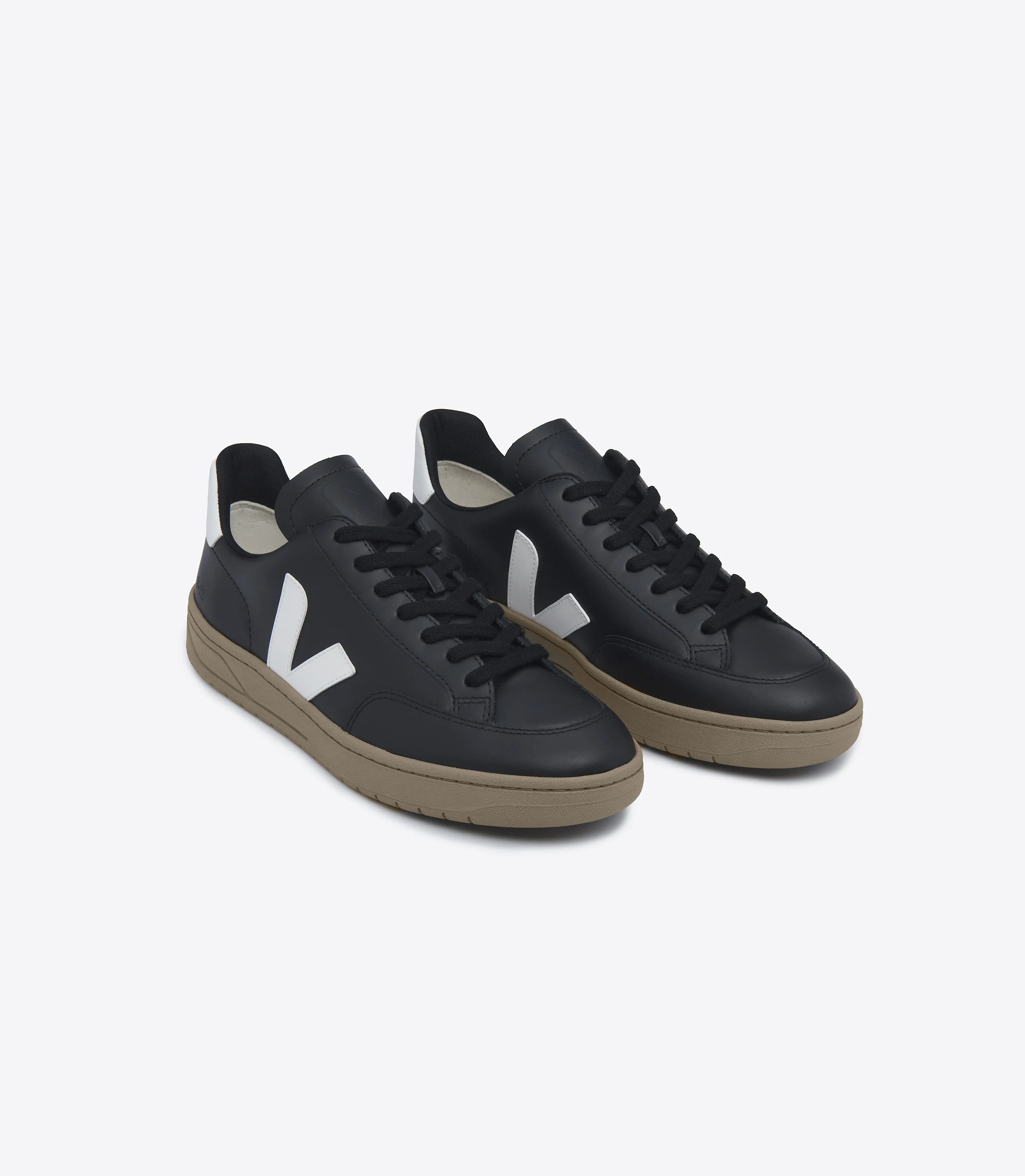 Zapatilla Veja De Hombre V-12