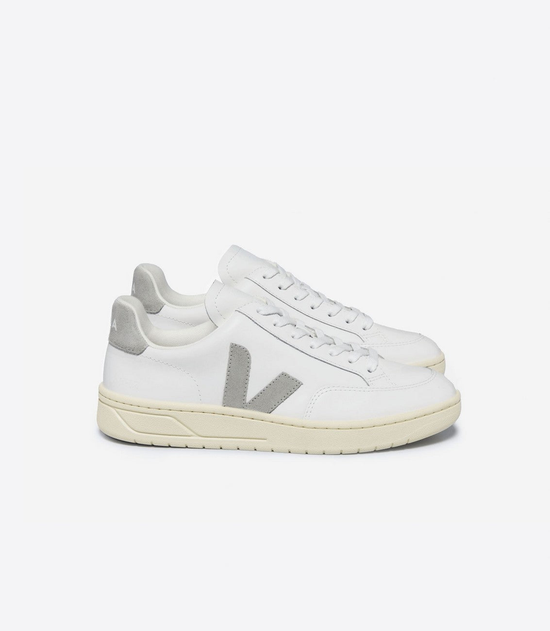 Zapatilla Veja De Hombre V-12