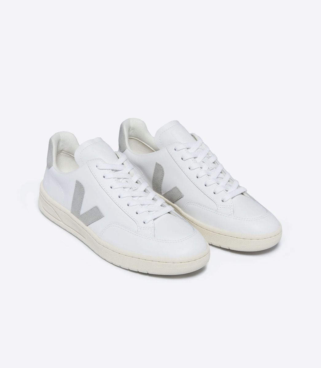 Zapatilla Veja De Hombre V-12