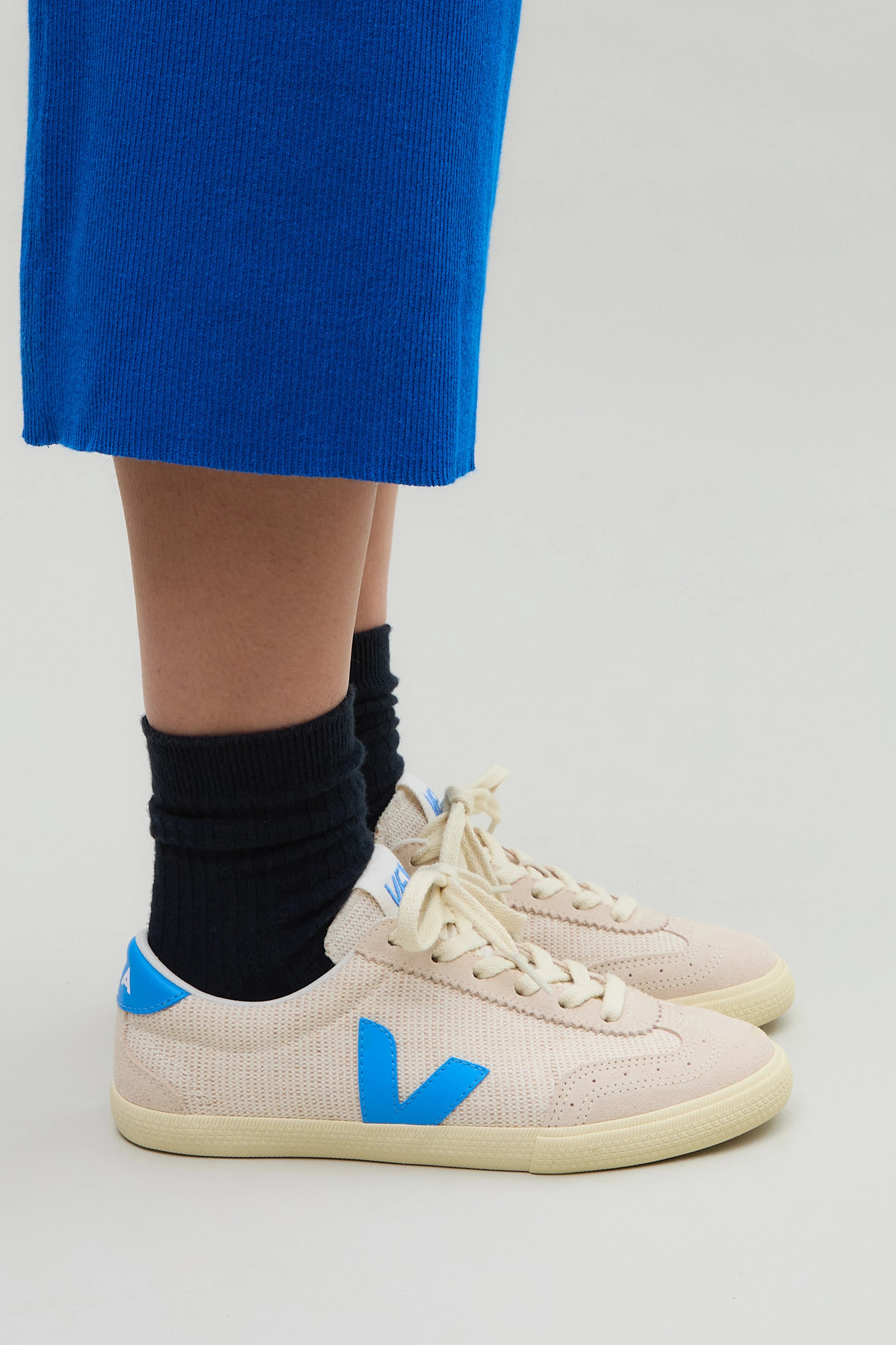 Tenis Veja De Mujer Volley J-Mesh Jute Egee
